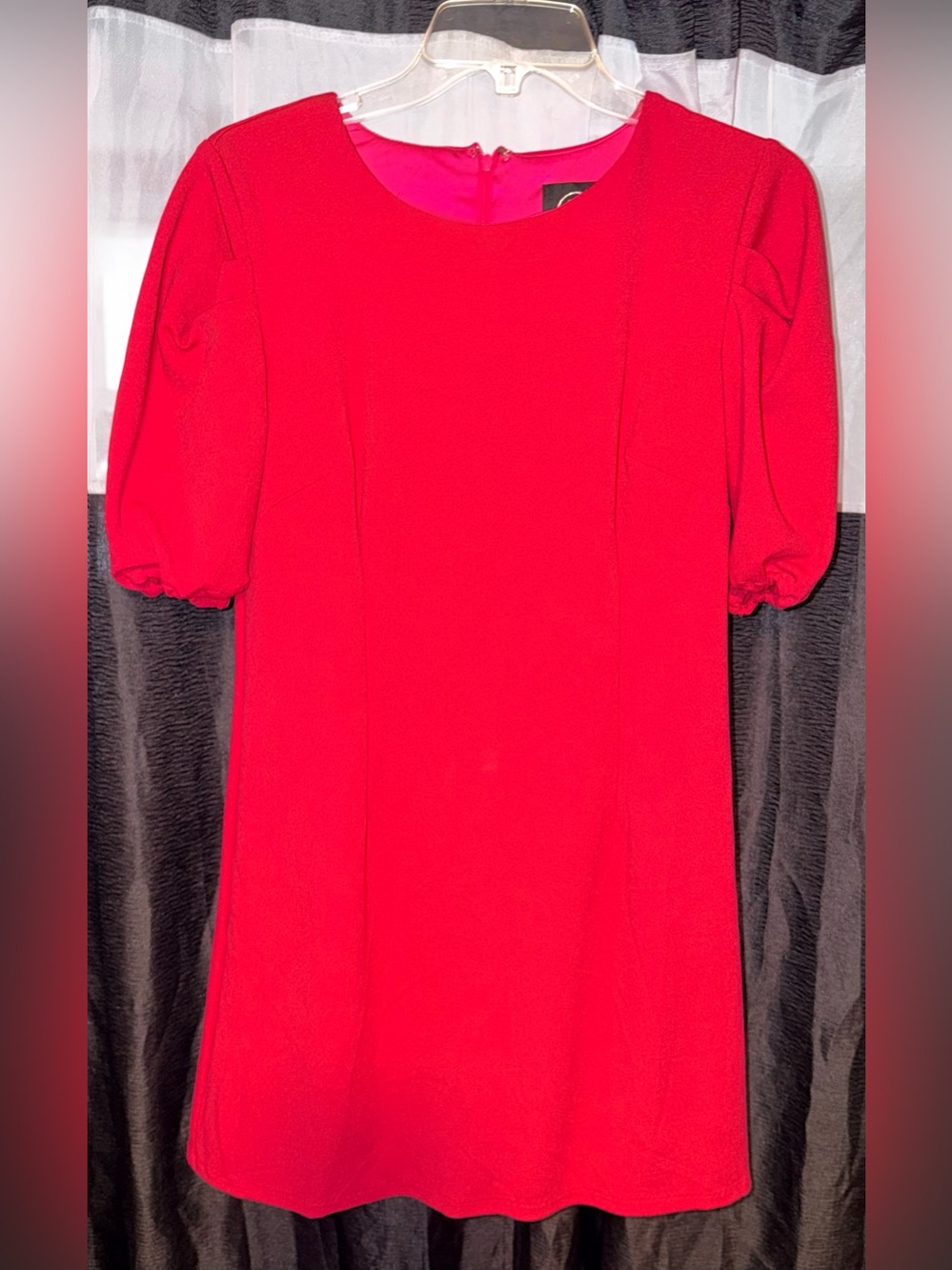 Like New Women's Red Puff Sleeve Shift Top